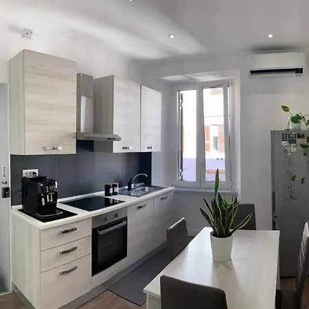 San Lorenzo Elegance Suites - Just Steps From The Colosseum-2